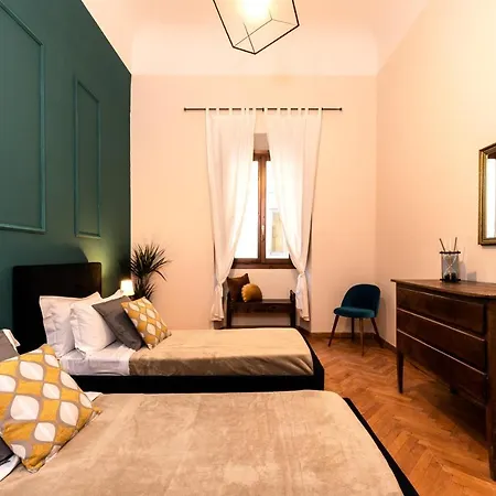 Florentine Palazzo,4 Bedrooms,historic Center Florence